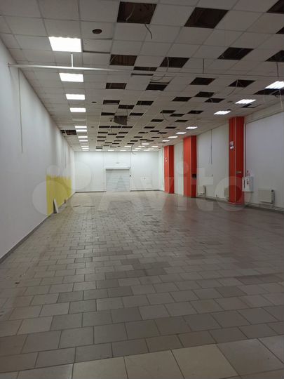 Торговая площадь, 332.7 м²