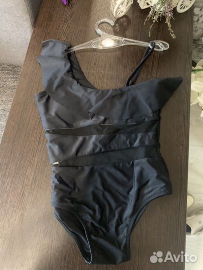 Купальник для девочки новый