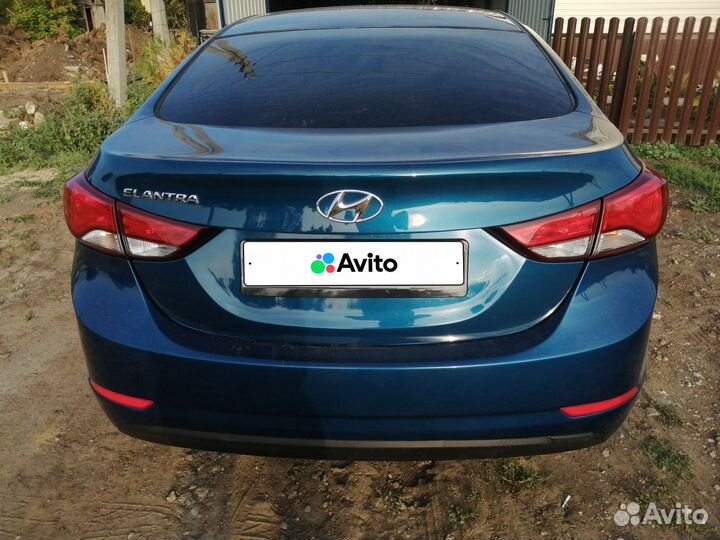 Hyundai Elantra, 2015