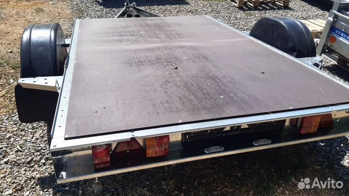 Легковой прицеп платформа