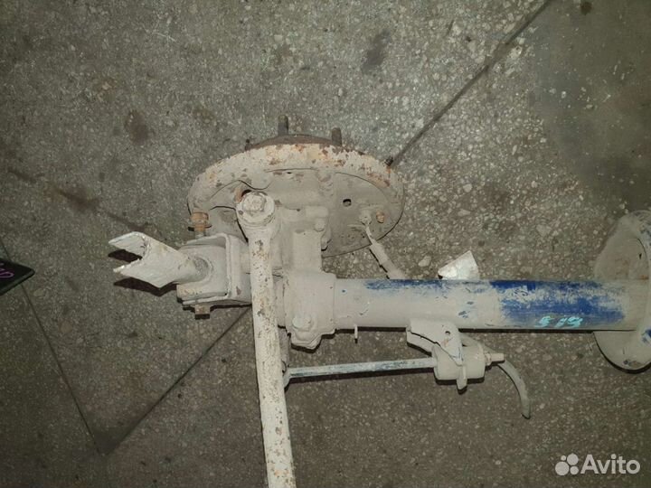 Стойка задняя Додж Интрепид Крайслер