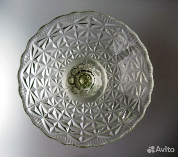 Ваза на ножке бесцветное стекло СССР