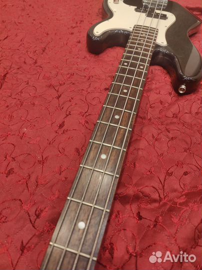 Бас гитара Legend by Aria Pro II (Пресижн)