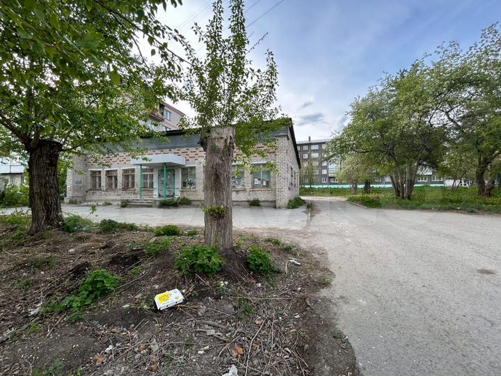 Свободного назначения, 335 м²