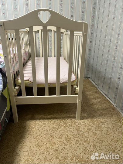 Детская кроватка