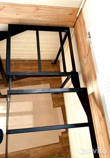 Лестница для загородного дома