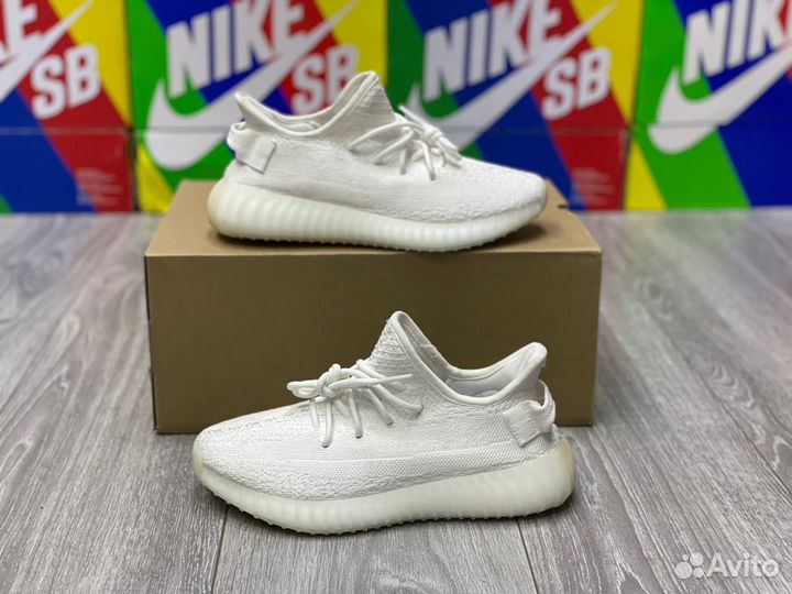 Кроссовки Adidas Yeezy Boost 350 v2 White (36-45)