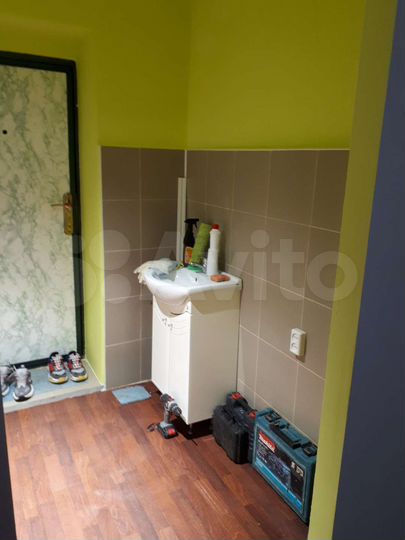 Комната 14 м² в 1-к., 1/4 эт.