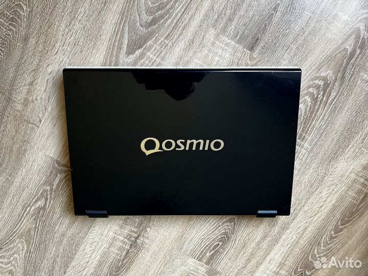 Toshiba Qosmio G40-12A. Ноутбук c tv-тюнером