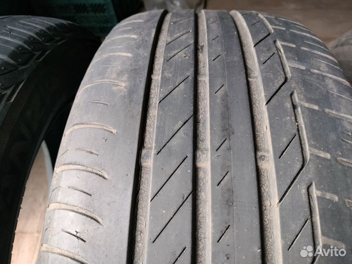 Bridgestone Turanza T001 225/55 R17 97