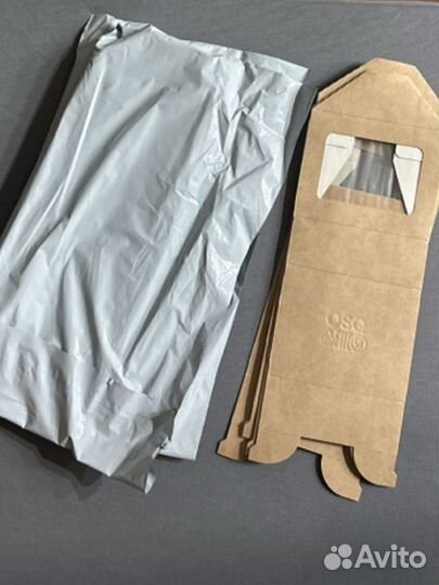 Подарочные коробки 10*8*4 27 штук