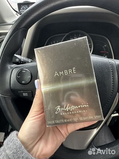 Baldessarini ambre мужской парфюм