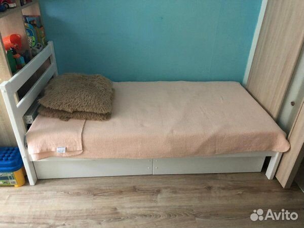 Детская кровать с ящиками