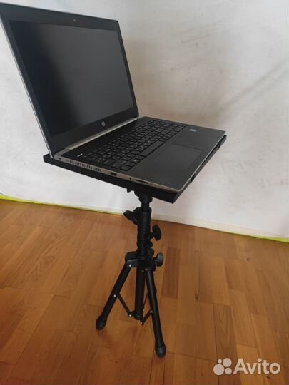 Стойка для ноутбука, планшета телефона сценическая