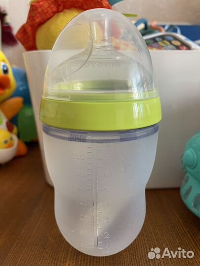 Бутылочка comotomo новая