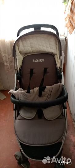 Прогулочная коляска