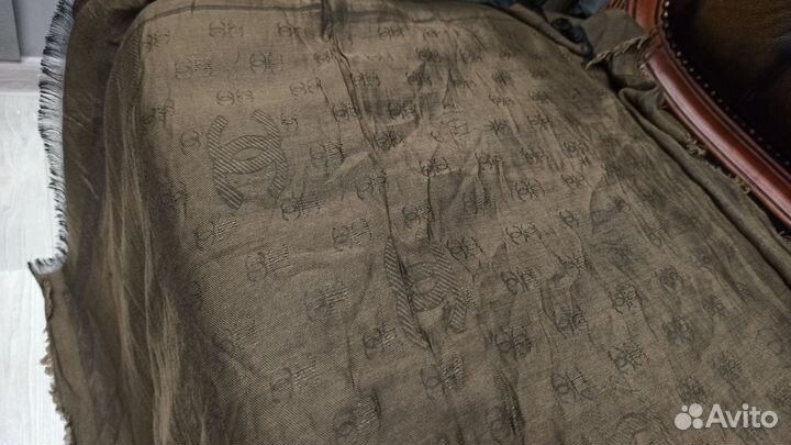 Платок шелковый chanel табачный италия