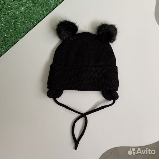 Новая шапка h&m с помпонами для девочки 62-68