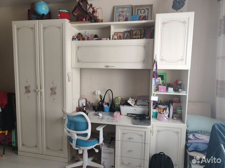 Мебель в детскую комнату