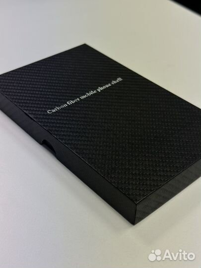 Карбоновый чехол iPhone 14 pro max