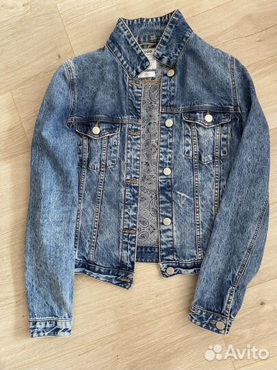 Вещи пакетом на девушку