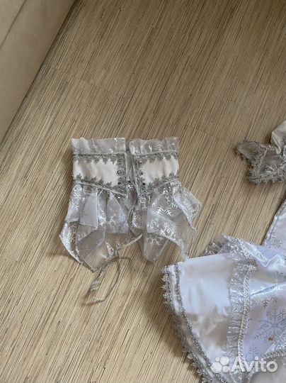 Костюм cнежинки 28 размер