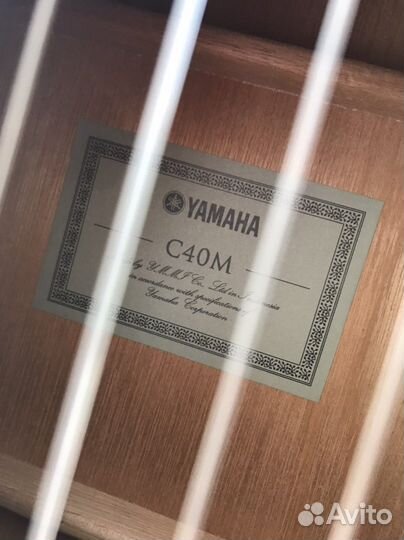 Акустическая гитара Yamaha c40m