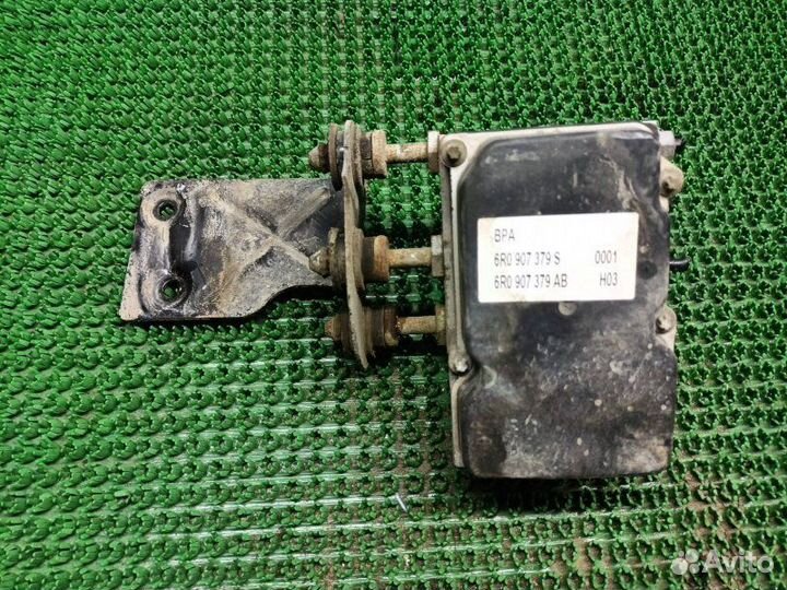 Блок ABS Skoda Fabia 5J 2010