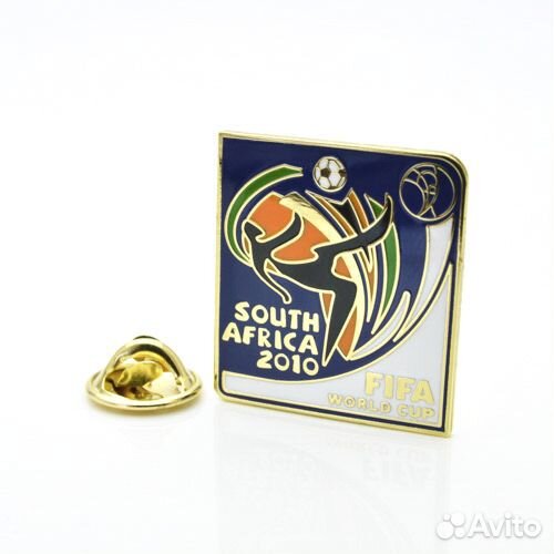 Футбольный значок чемпионат мира по футболу