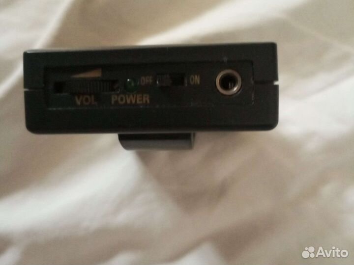 Беспроводной микрофон Wireless Microphone WM818