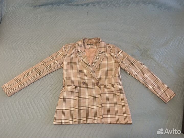 Пиджак женский 46 48