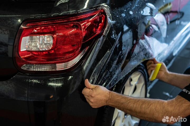 Наклейки, брендирование, антигравийная защита