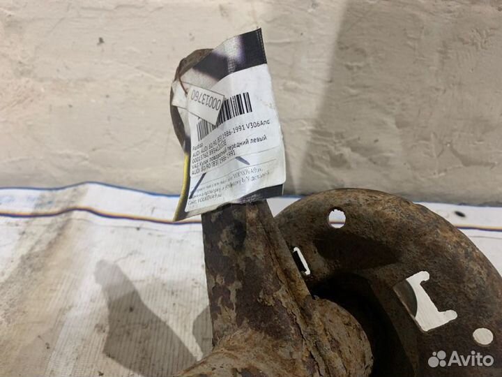 Кулак поворотный передний левый Audi Audi 80/90