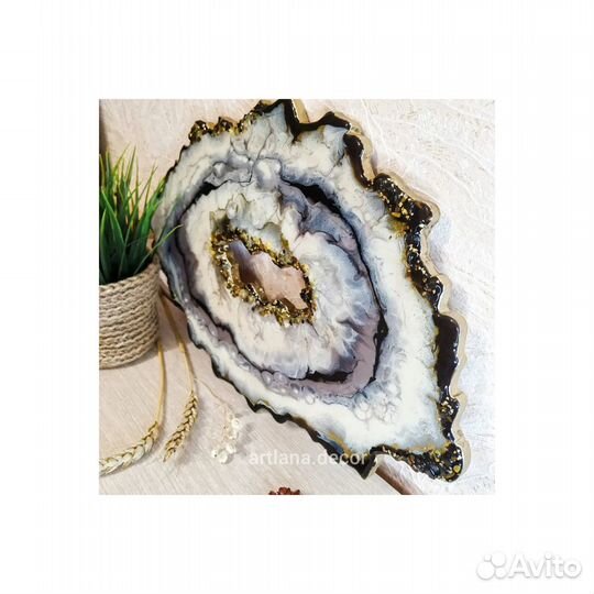 Панно из эпоксидной смолы Срез камня