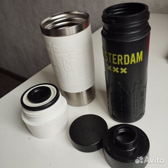 Спортивные бутылки с карабином. Термокружка