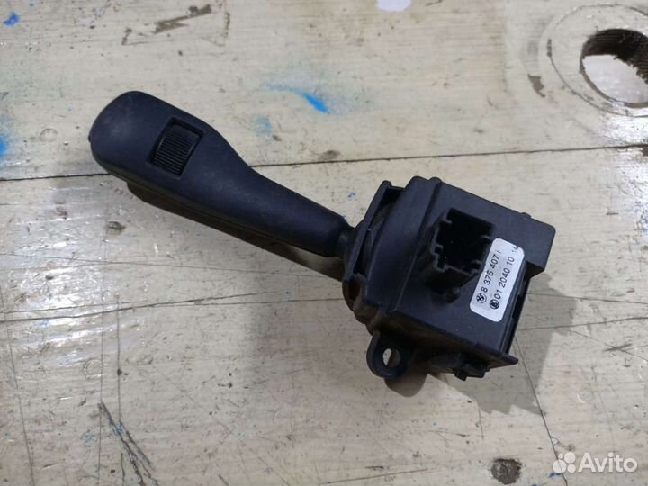 Переключатель стеклоочистителя Bmw E39