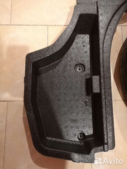 Ящик для инструментов Mitsubishi Lancer X