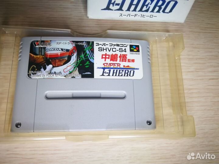 Картриджи для приставки Super Famicom. В коробках