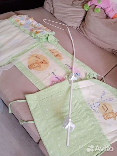 Бортики, балдахин