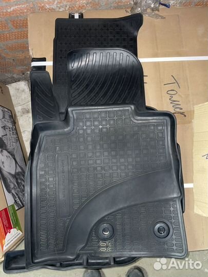 Коврики оригина land cruiser 200