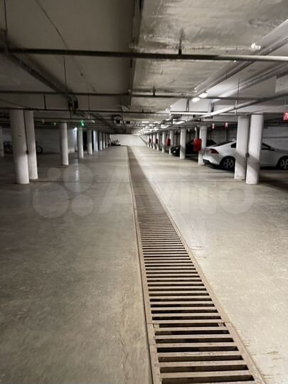 Машиноместо, 16 м²