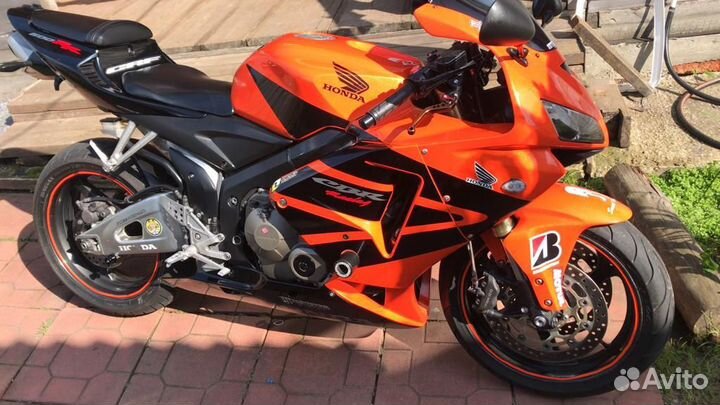 Хонда CBR600RR