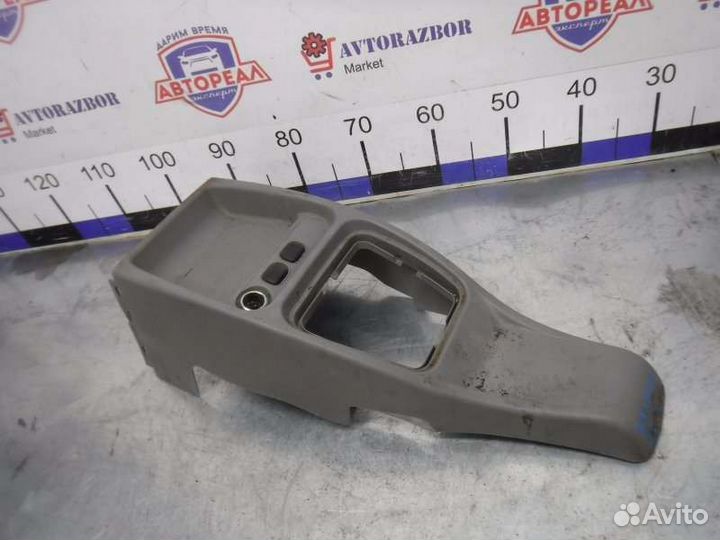 Консоль между сидений Лада Калина 21114 2007