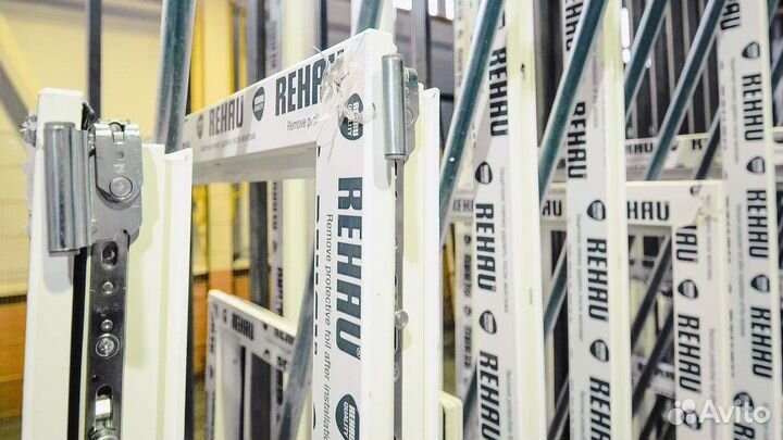 Окна пластиковые новые (остатки со склада)