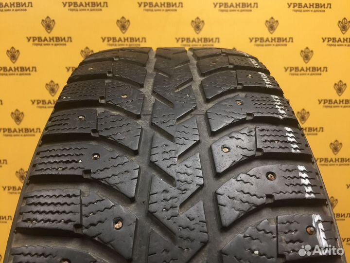 Bridgestone Ice Cruiser 5000 215/65 R16 98T