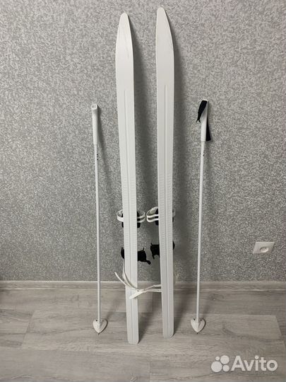 Беговые лыжи детские