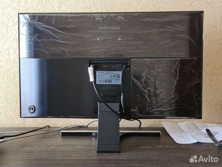 Монитор Samsung U28E590D 3840x2160 4K