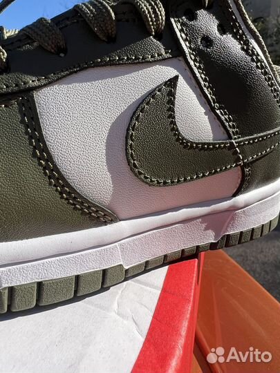 Nike Dunk Low Medium Olive