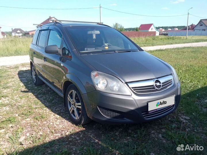 Opel Zafira 2012 1 8