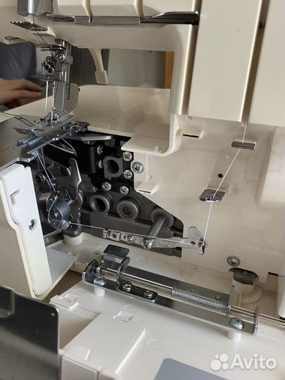 Распошивальная машина Merrylock 009